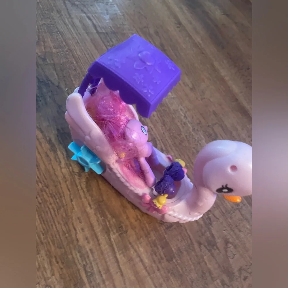 My little pony explore equestria swan boat sings & moves HTF RARE NO longer avai